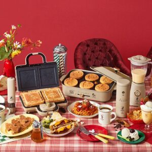 https://www.google.com/url?sa=i&url=https%3A%2F%2Fwww.disney.co.jp%2Fshopping%2Fitemnews%2F20241206_01&psig=AOvVaw26ZU4Y6HD3Wy4lmKMWlsoi&ust=1734530759614000&source=images&cd=vfe&opi=89978449&ved=0CBcQjhxqFwoTCLjx6vL8rooDFQAAAAAdAAAAABBQ